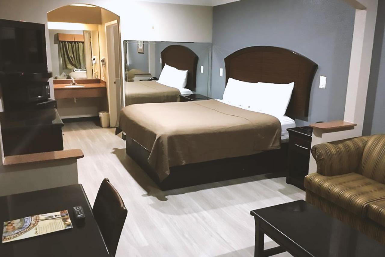 Blue Way Inn & Suites By Jasper Houston Kültér fotó